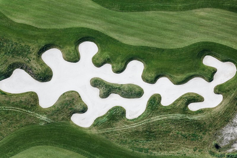 Illustration for article titled The Odd and Mesmerizing Aerial Photos of Klaus Leidorf